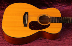 2011 CF Martin 00-18V “Natural” #1586172