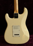 2013 Fender Stratocaster, “American Series”. Olympic White w Maple Neck #US13077165