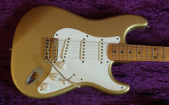 1994 Fender Stratocaster M.I.M “Harvest Gold” w Maple Neck #MZ4112885