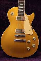 2004 Gibson Les Paul Deluxe "Goldtop" - Sold