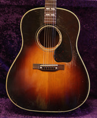 1943 Gibson "Banner" Southern Jumbo. FON 3317-5 - Sold
