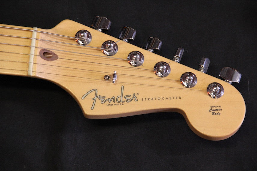 Fender stratocaster american standard 2004 discount